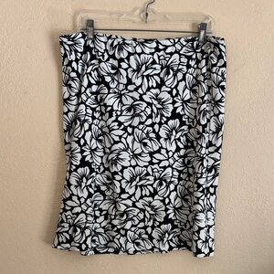 Ralph Lauren Black and White Patterned Skirt